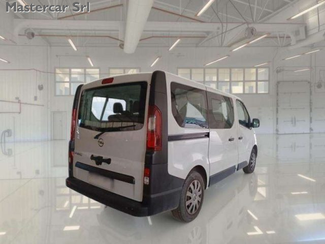 OPEL Vivaro usata 2