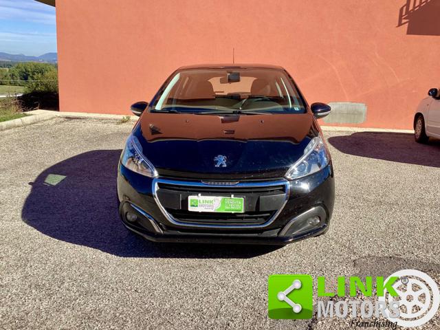 PEUGEOT 208 usata, con Airbag
