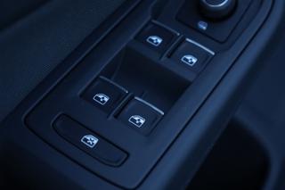 VOLKSWAGEN Golf usata, con Volante multifunzione