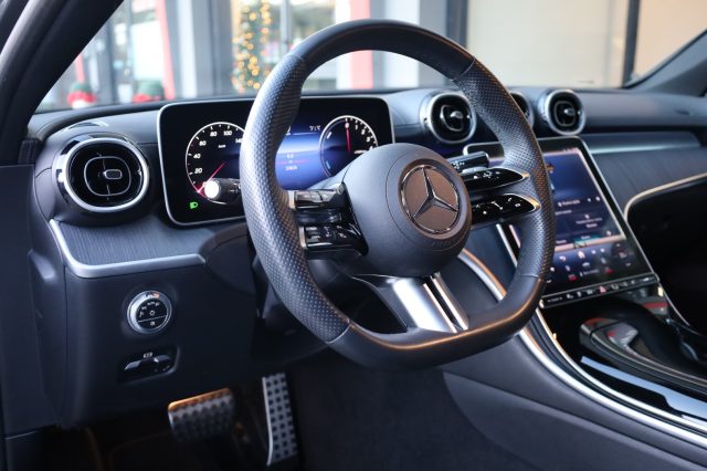 MERCEDES-BENZ C 300 usata 104