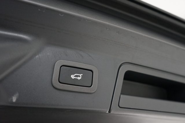 LAND ROVER Range Rover Velar usata, con Specchietti laterali elettrici