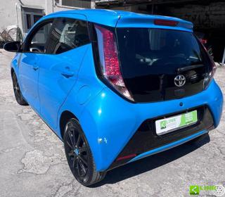 TOYOTA Aygo usata, con Autoradio