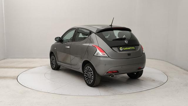 LANCIA Ypsilon usata, con Airbag laterali