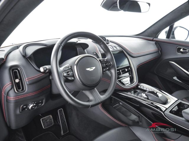 ASTON MARTIN DBX usata 7