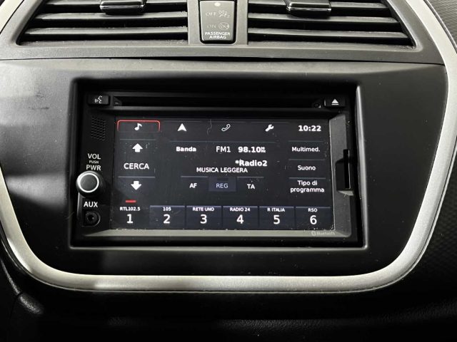 SUZUKI S-Cross usata, con Bluetooth