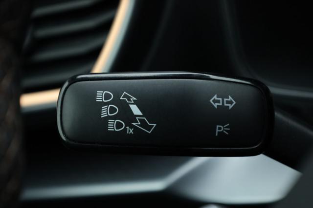 CUPRA Leon usata, con Climatizzatore automatico, 3 zone