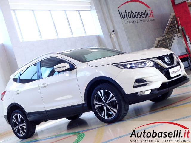 NISSAN Qashqai usata, con Luci diurne LED