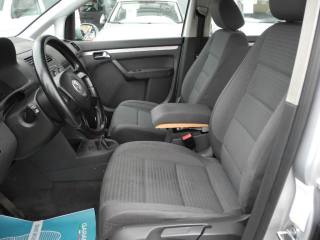 VOLKSWAGEN Touran usata, con ESP