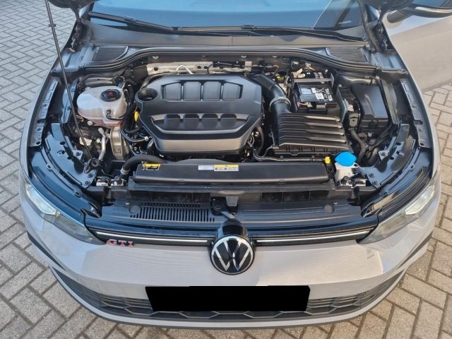 VOLKSWAGEN Golf usata, con Park Distance Control