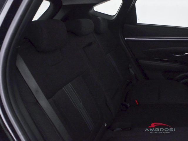 HYUNDAI Tucson usata 10