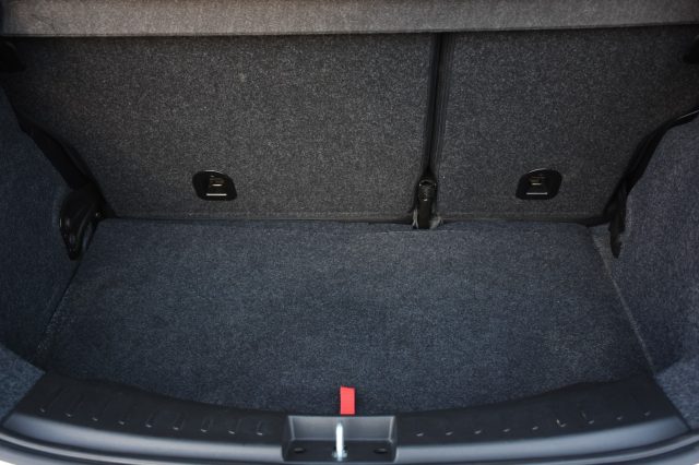 LANCIA Ypsilon usata, con Touch screen