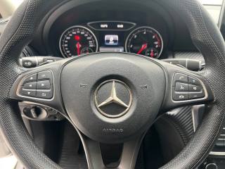 MERCEDES-BENZ GLA 180 usata, con Cruise Control