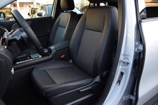 MERCEDES-BENZ GLA 200 usata, con Autoradio