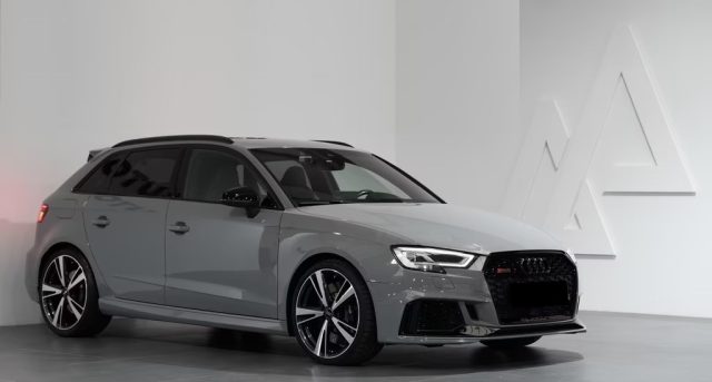 AUDI RS3 usata, con Airbag laterali