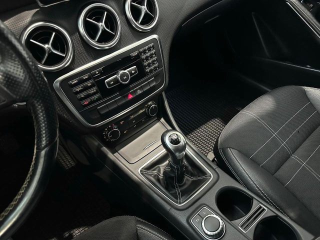 MERCEDES-BENZ A 180 usata, con Controllo trazione
