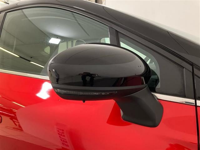 RENAULT Captur usata, con Specchietti laterali elettrici