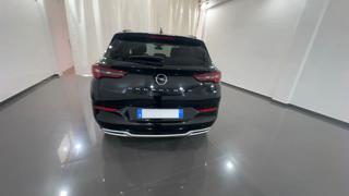 OPEL Grandland usata, con Autoradio