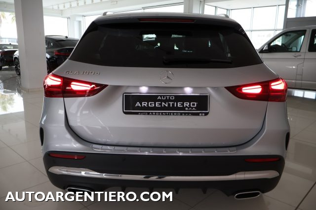 MERCEDES-BENZ GLA 180 usata, con Airbag Passeggero
