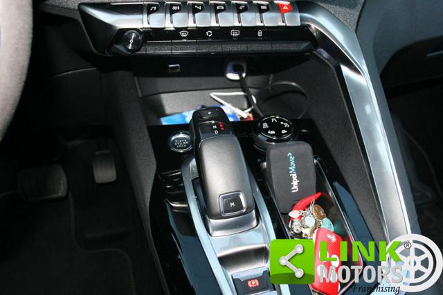 PEUGEOT 3008 usata, con Fendinebbia