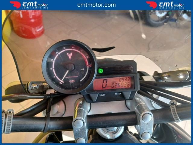 YAMAHA MT-03 usata 5