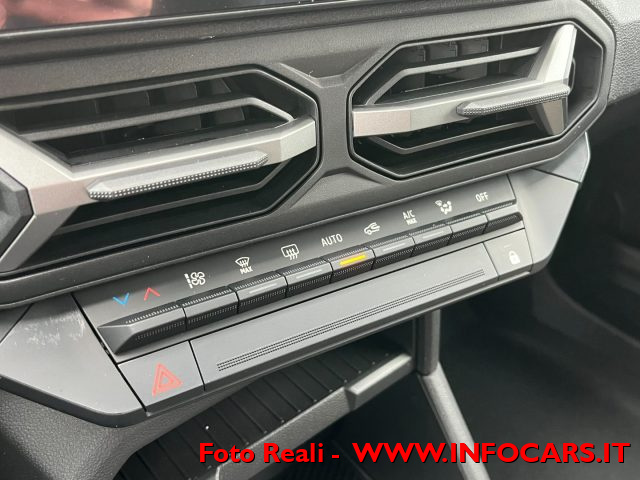DACIA Duster usata, con USB