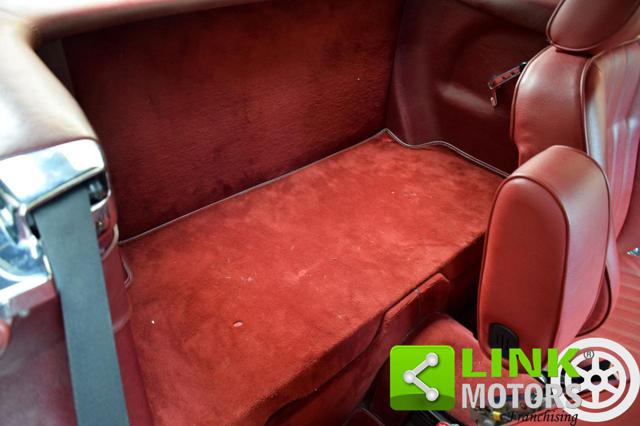 MERCEDES-BENZ SL 560 usata 8