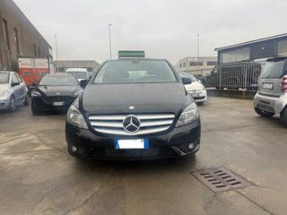 MERCEDES-BENZ B 180 usata, con Airbag