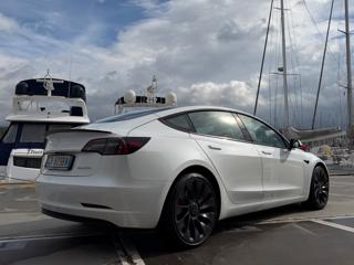 TESLA Model 3 usata, con Monitoraggio pressione pneumatici