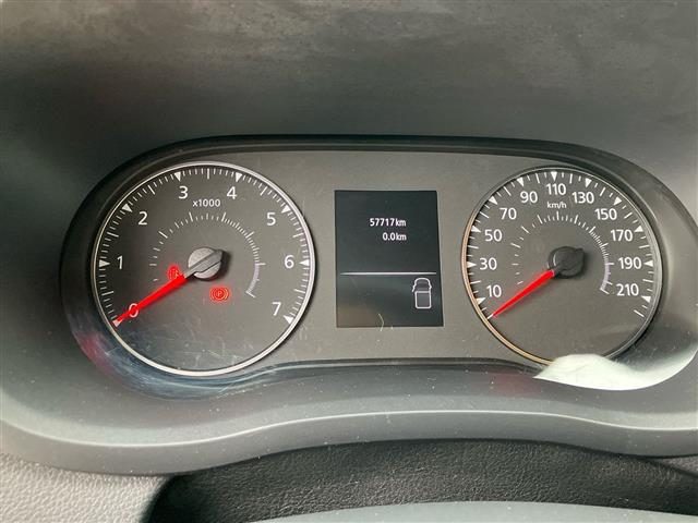 RENAULT Master usata, con USB