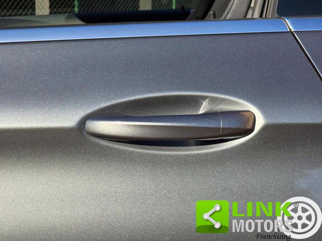 MERCEDES-BENZ C 200 usata, con Sistema di navigazione