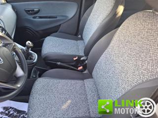 LANCIA Ypsilon usata, con Sedile posteriore sdoppiato