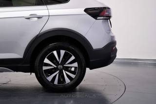VOLKSWAGEN Taigo usata, con Isofix