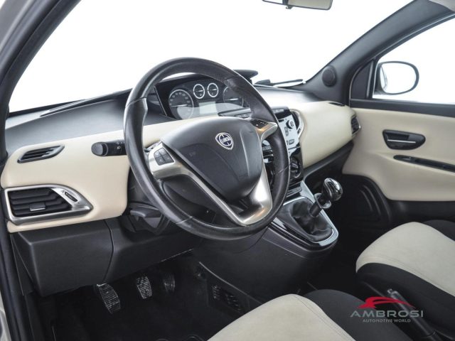 LANCIA Ypsilon usata 7