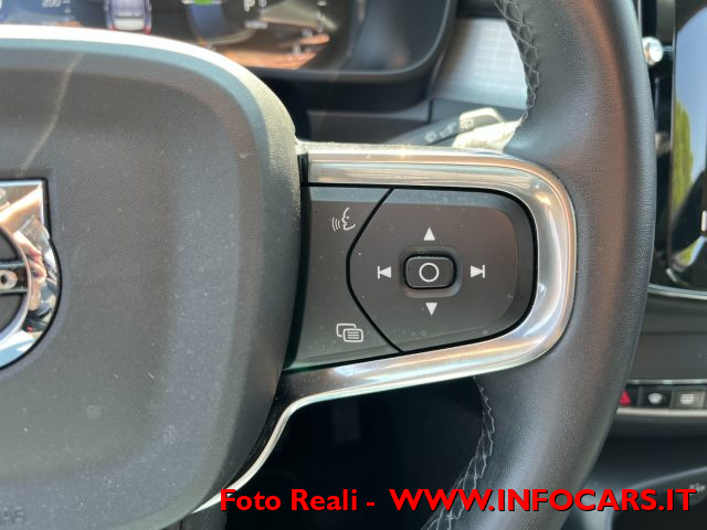VOLVO XC40 usata, con USB