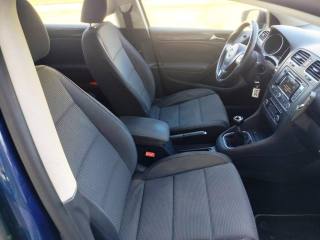 VOLKSWAGEN Golf usata, con ESP