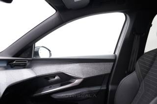 PEUGEOT 3008 usata, con Telecamera per parcheggio assistito
