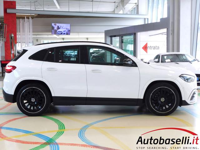 MERCEDES-BENZ GLA 200 usata, con Vetri oscurati