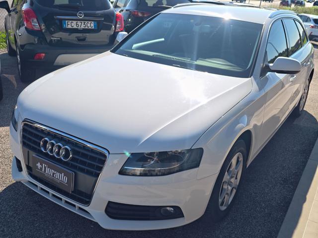 AUDI A4 usata, con Autoradio