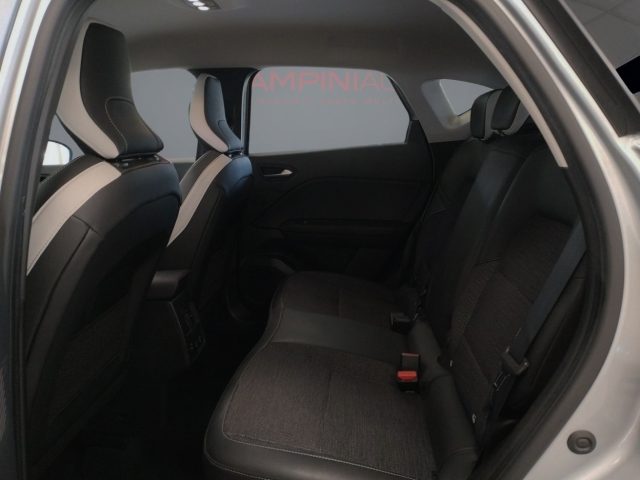 RENAULT Captur usata 16