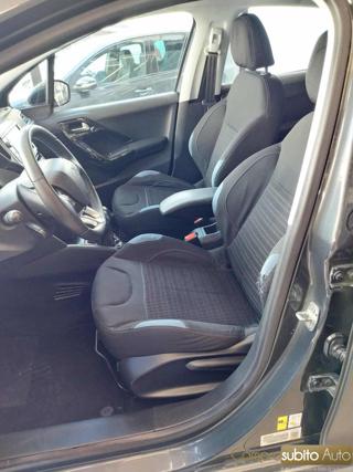 PEUGEOT 208 usata, con Fendinebbia