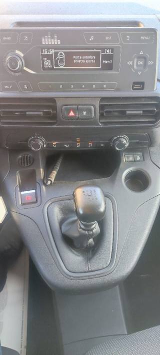 OPEL Combo usata, con Sensore di luce