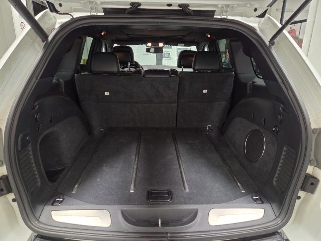 JEEP Grand Cherokee usata, con Cronologia tagliandi