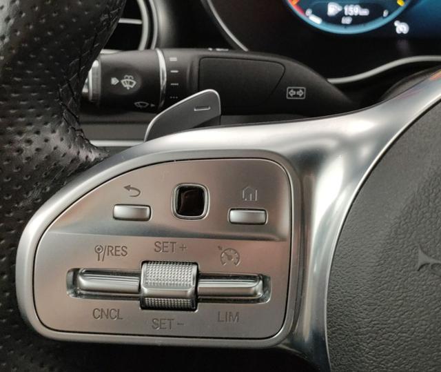 MERCEDES-BENZ C 220 usata, con Sedili riscaldati
