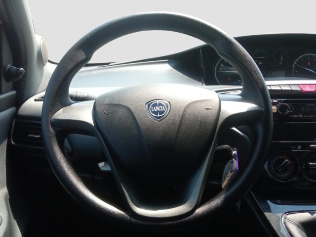 LANCIA Ypsilon usata 11