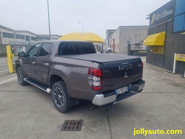 MITSUBISHI L200 usata, con Autoradio