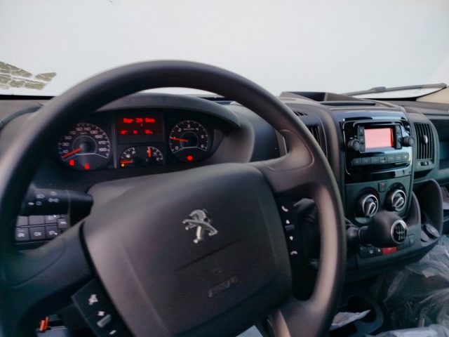PEUGEOT Boxer usata 21