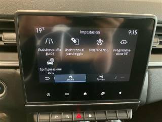 RENAULT Captur usata, con Volante in pelle