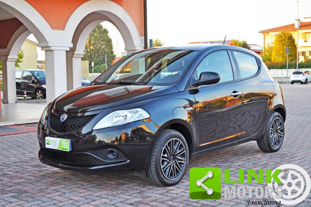 LANCIA Ypsilon usata, con ABS