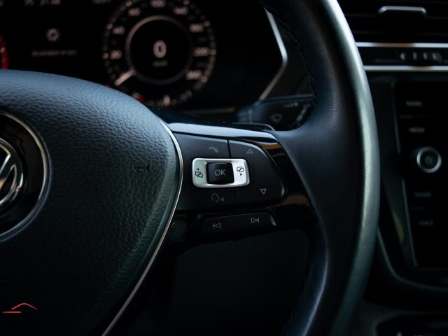 VOLKSWAGEN Tiguan Allspace usata, con Isofix