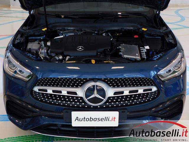 MERCEDES-BENZ GLA 220 usata, con Leve al volante